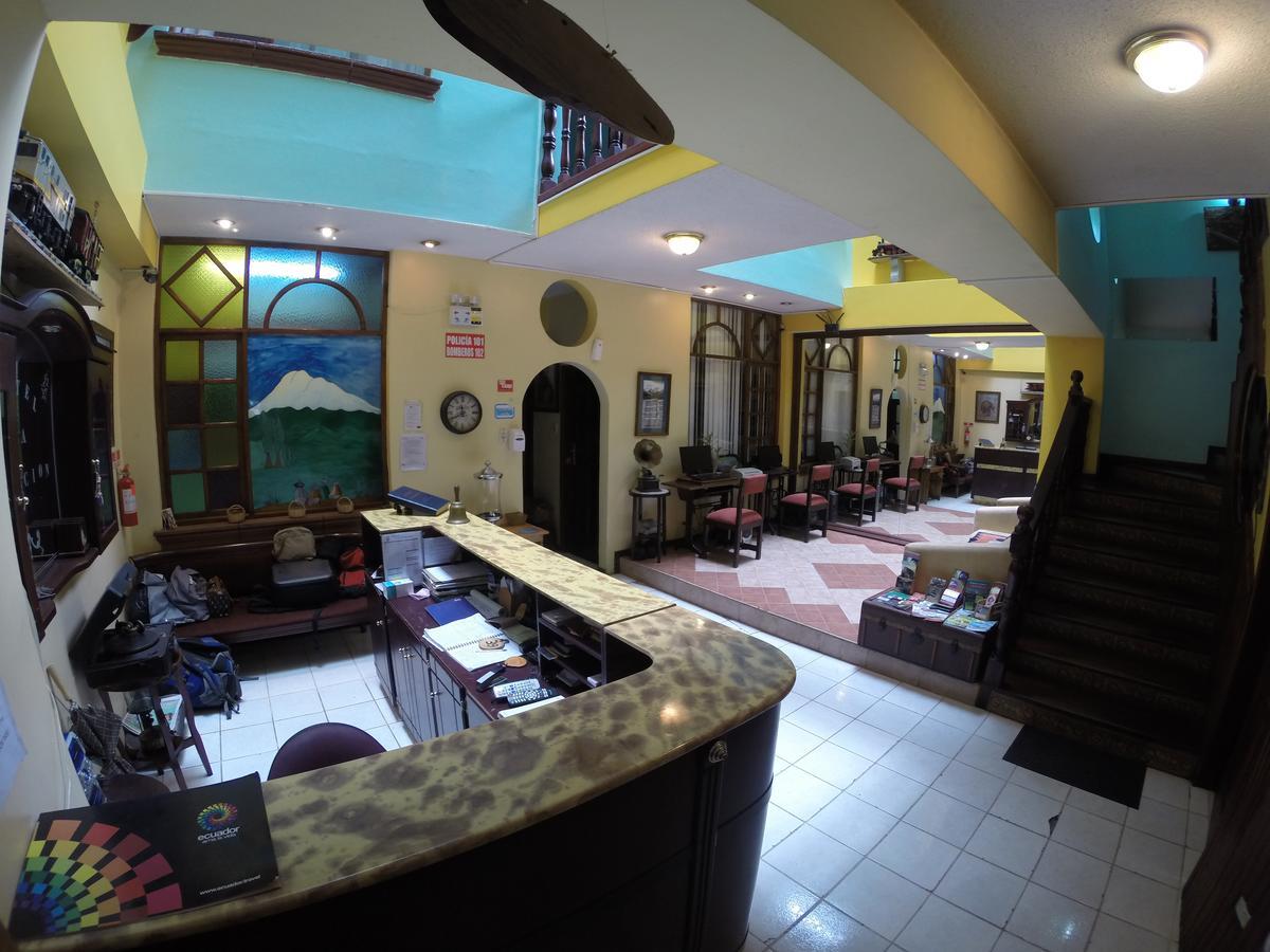 Hotel Estacion Риобамба Екстериор снимка