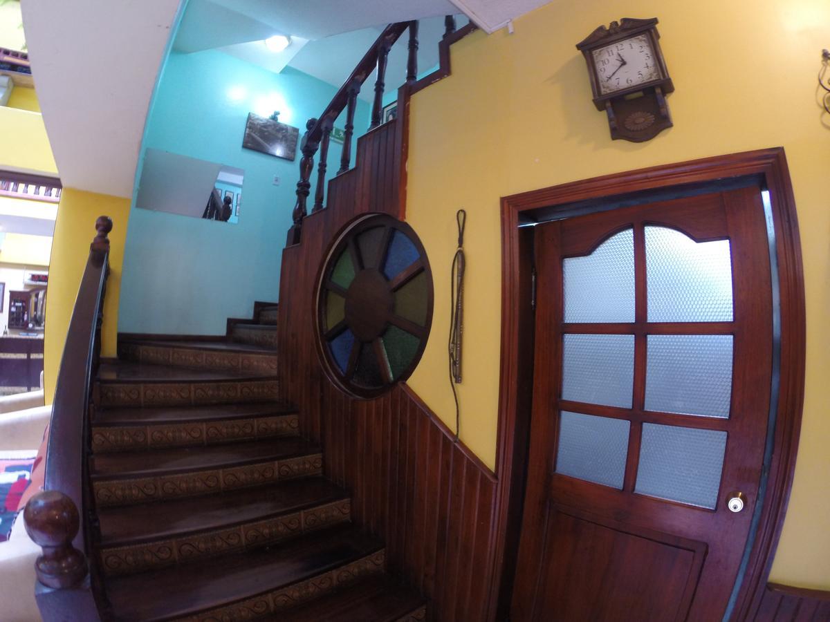 Hotel Estacion Риобамба Екстериор снимка
