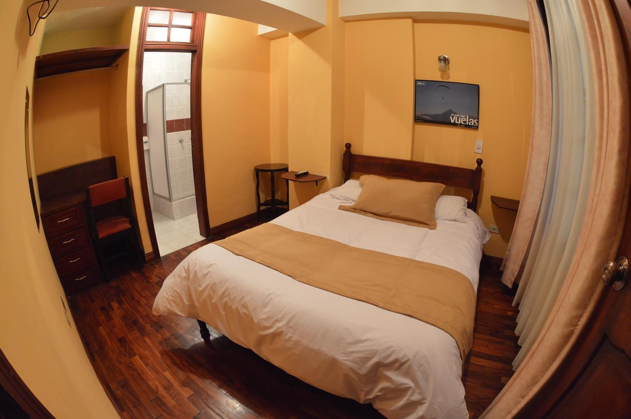 Hotel Estacion Риобамба Екстериор снимка