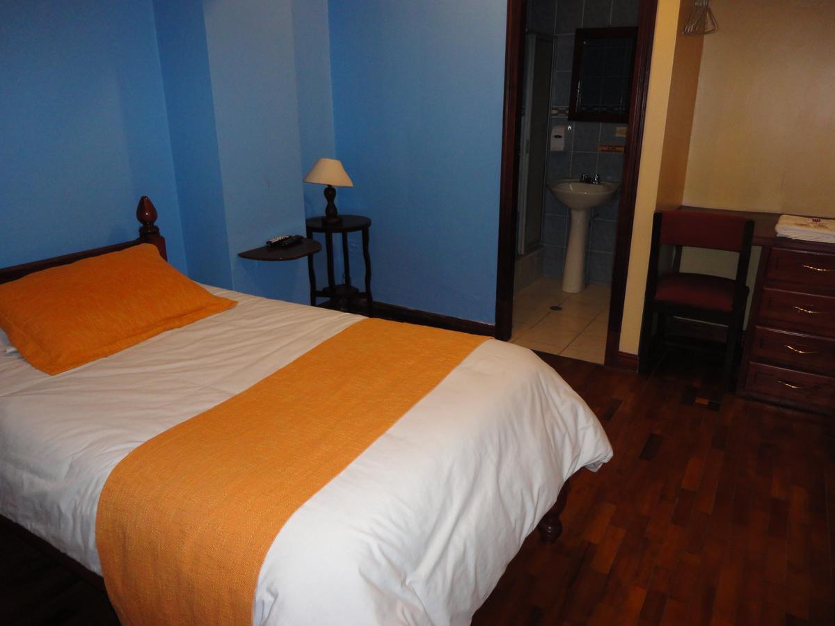 Hotel Estacion Риобамба Екстериор снимка